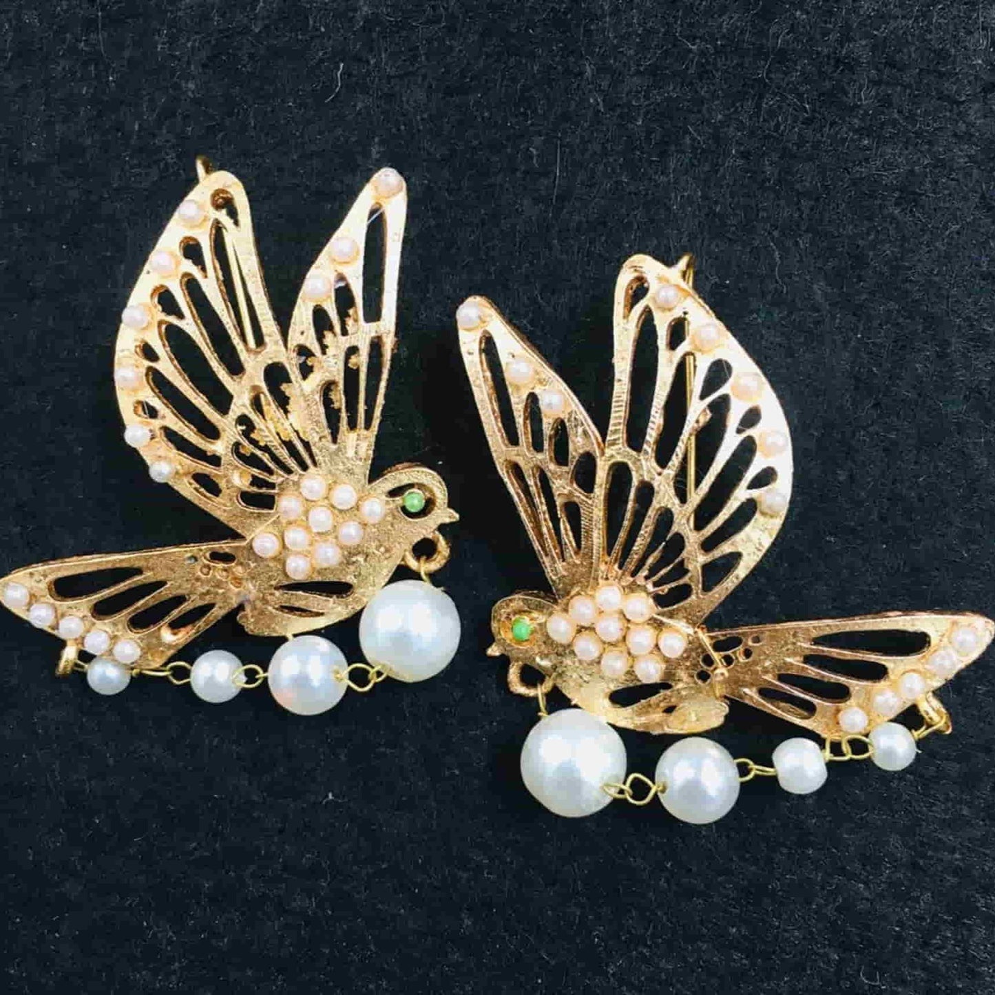 Sparrow Pearl Earrings